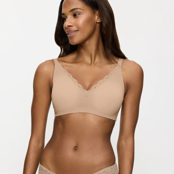 Triumph Amourette Minimiser Wirefree Bra