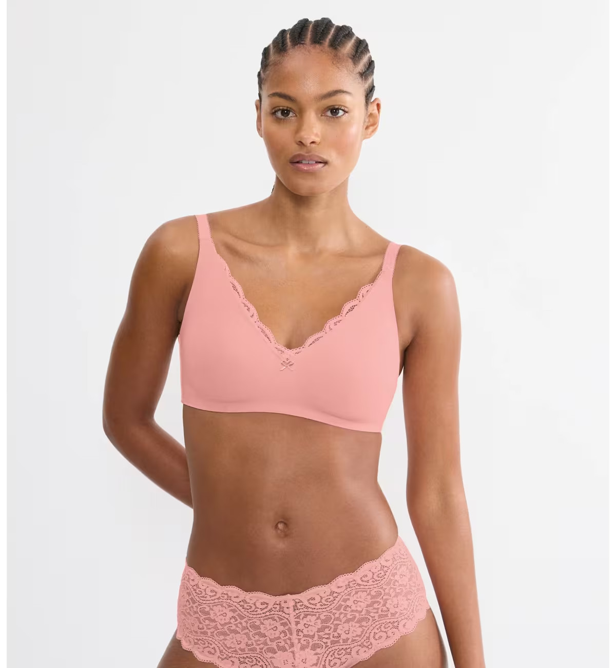 Triumph Amourette Minimiser Wirefree Bra